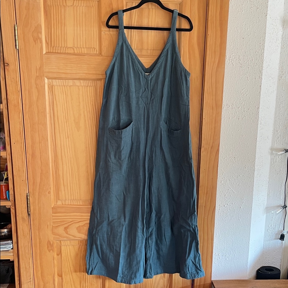 NATURAL LIFE Slate Blue Wide-Leg Sleeveless Jumpsuit